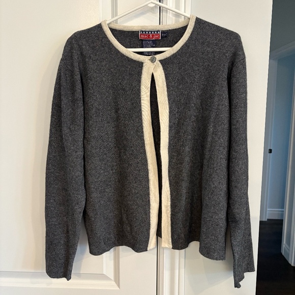 mac & jac sweater - Picture 1 of 4